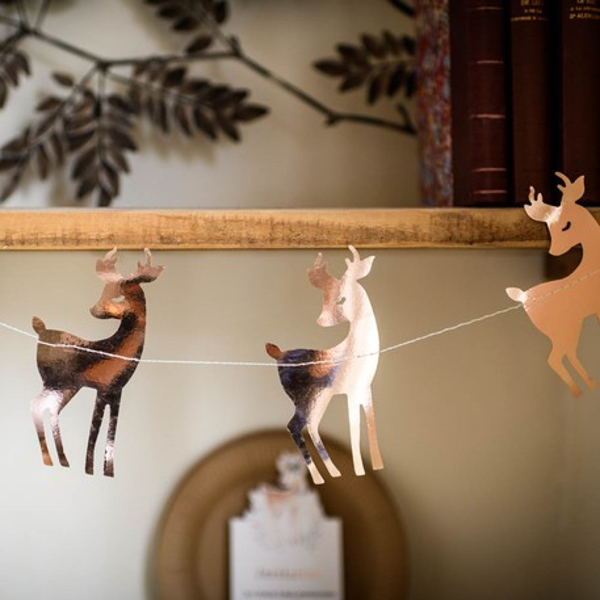Picture of Garland - Reindeer in rose gold