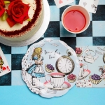 Χάρτινα πιάτα γλυκού - Η Αλίκη στην Χώρα των Θαυμάτων (12τμχ)
