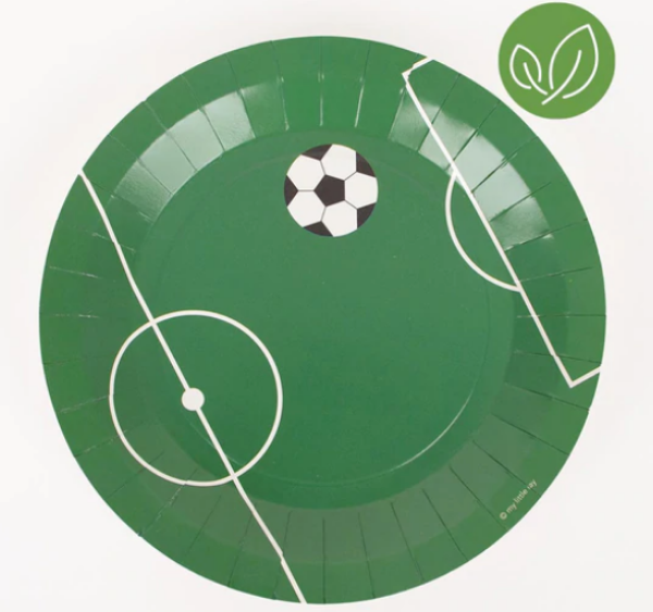 Picture of Dinner Paper plates - Football (8pcs)