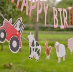 Picture of Garlands - Happy birthday red and farm animals