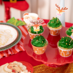 Picture of Christmas Gingerbread muffin cups 12 pcs set